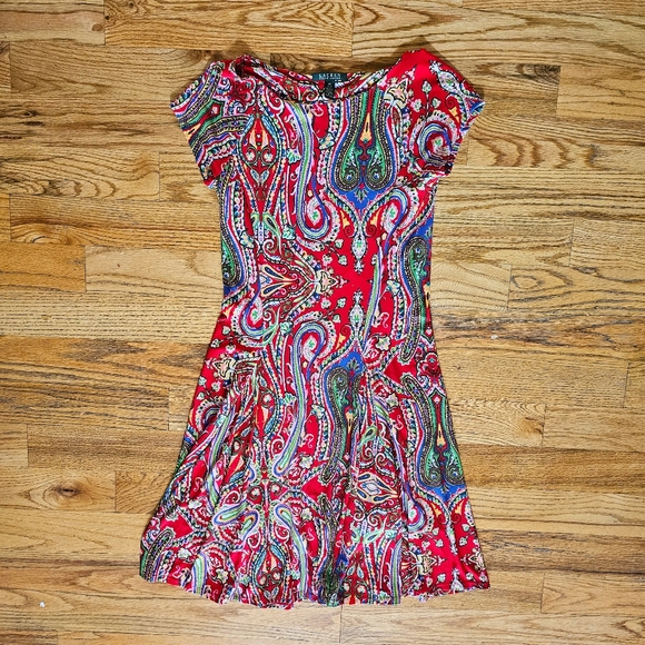 Lauren Ralph Lauren Size M Colorful Red Paisley Skater Dress Stretchy Short - Picture 1 of 7